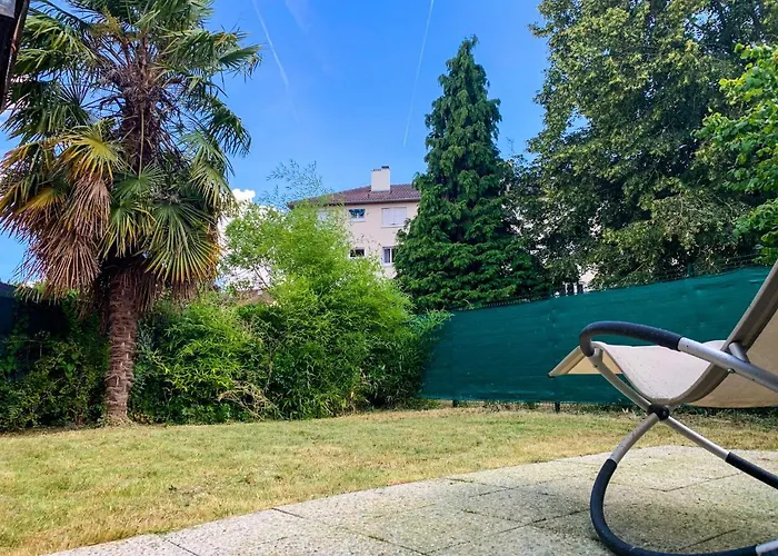 Joli Studio Avec Jardin - Gare Rer C -Proche Paris